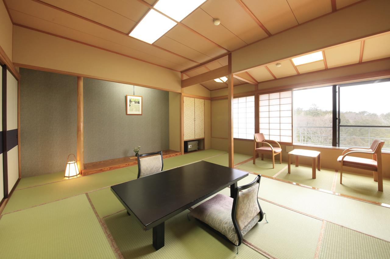 Minoya Hotel Yahiko Luaran gambar